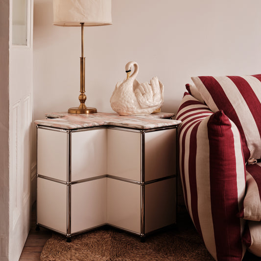 The Kiss Side Table